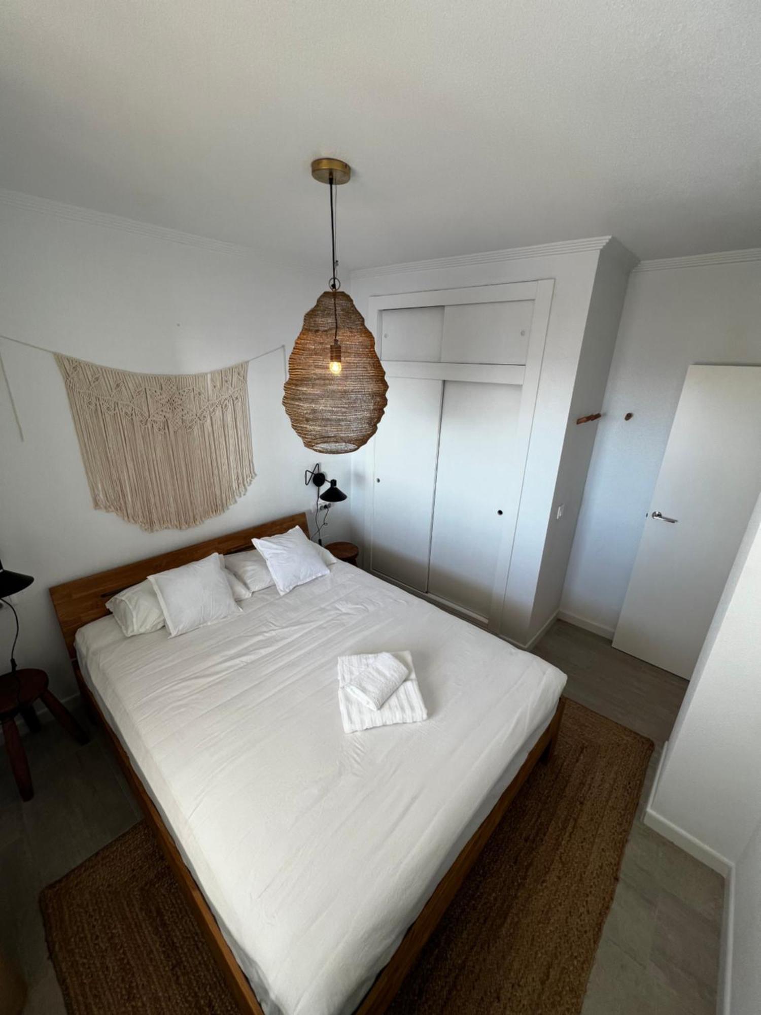 Costa Este Apartments - ตอร์เรเวียคา ภายนอก รูปภาพ