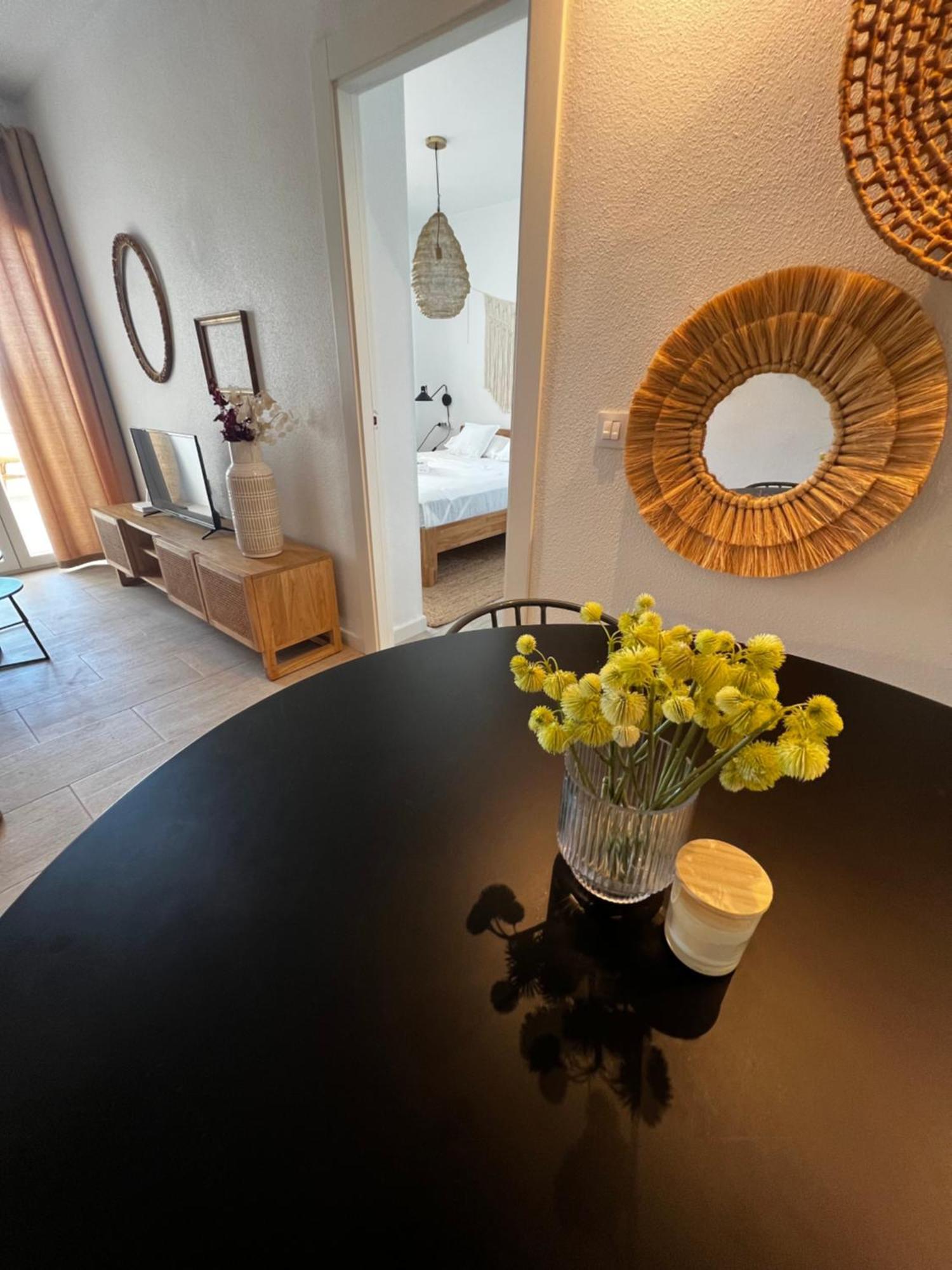 Costa Este Apartments - ตอร์เรเวียคา ภายนอก รูปภาพ